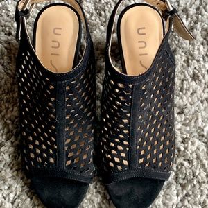 UNISA Black Pryce Sandal